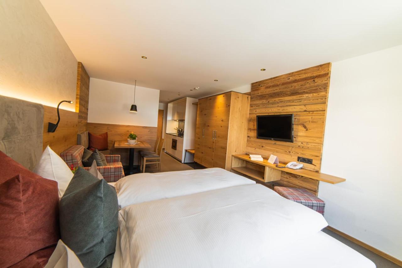 Aparthotel Hochland Gmbh Наудерс Екстериор снимка