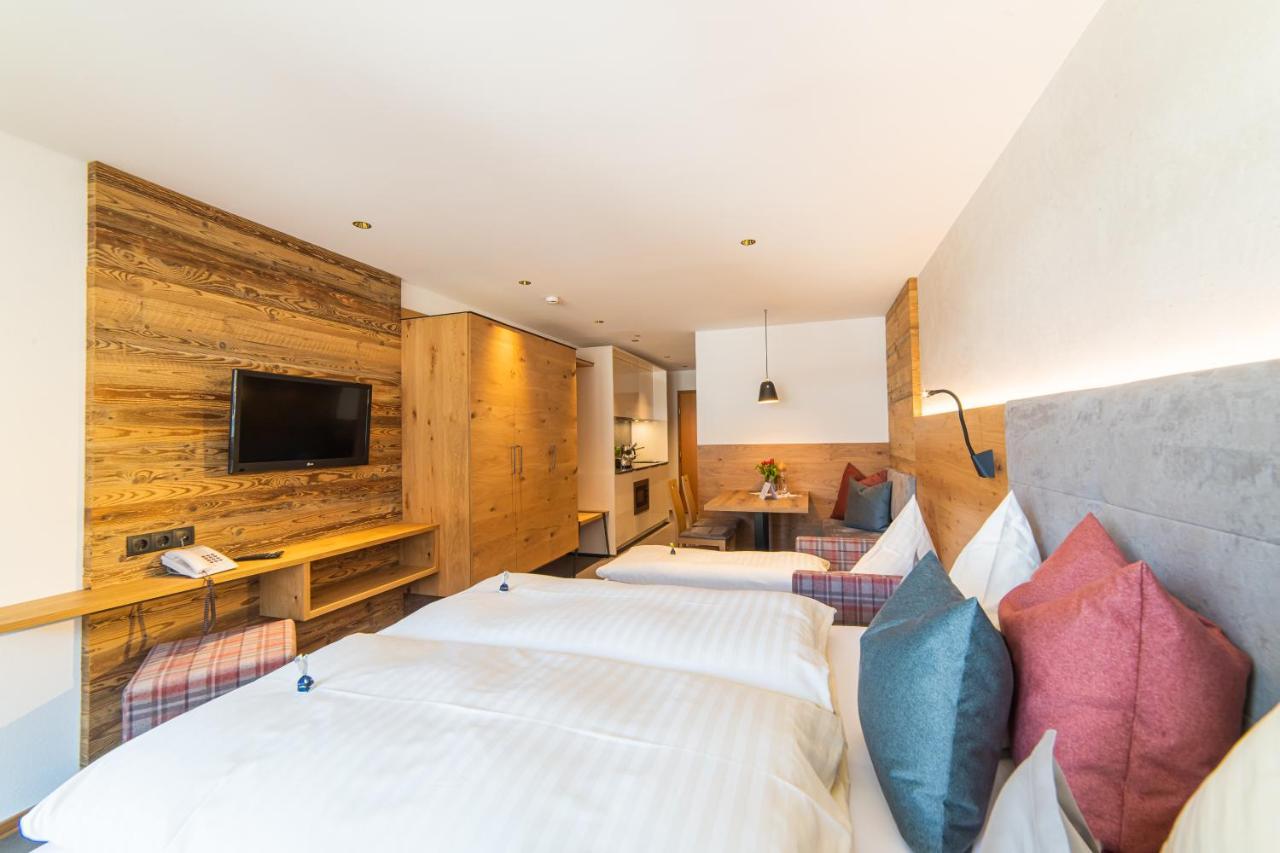 Aparthotel Hochland Gmbh Наудерс Екстериор снимка