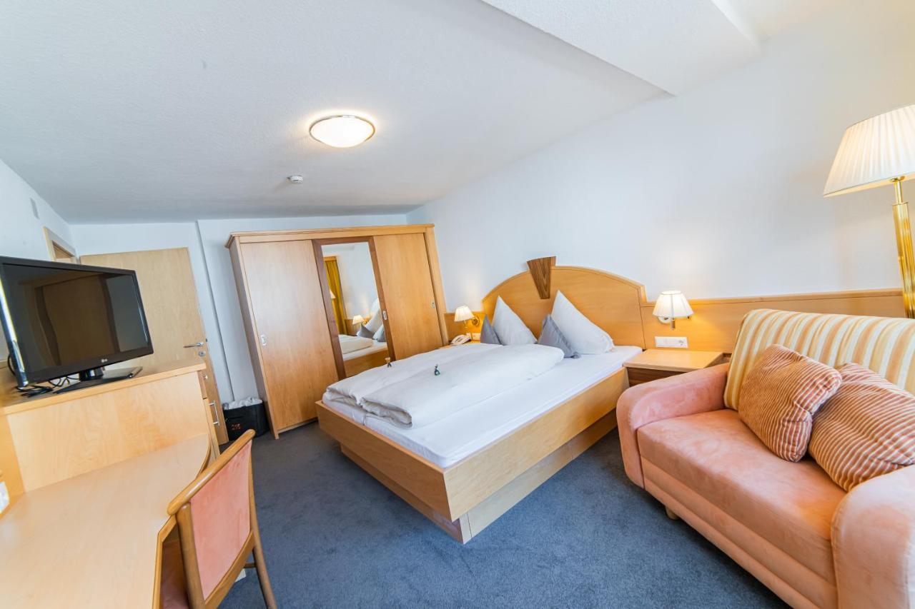 Aparthotel Hochland Gmbh Наудерс Екстериор снимка